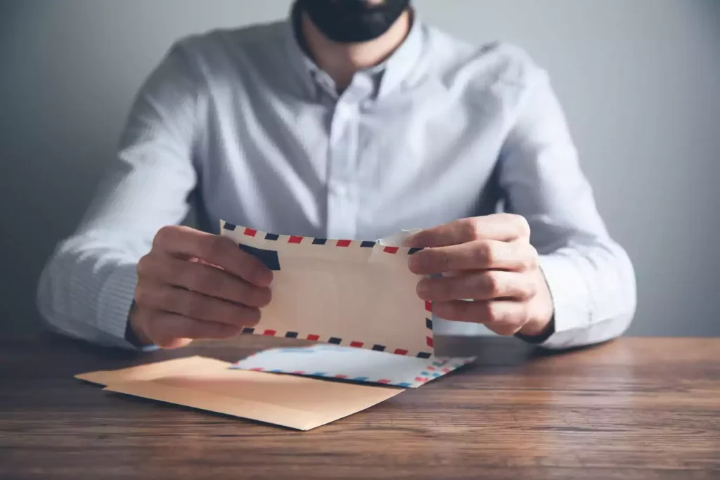 Devriez-vous vraiment payer le courrier APE affichage obligatoire ? Parlons-en franchement