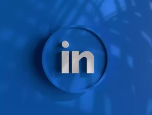 Expandi vs Waalaxy : lequel choisir pour prospecter sur LinkedIn sans perdre ton temps ?