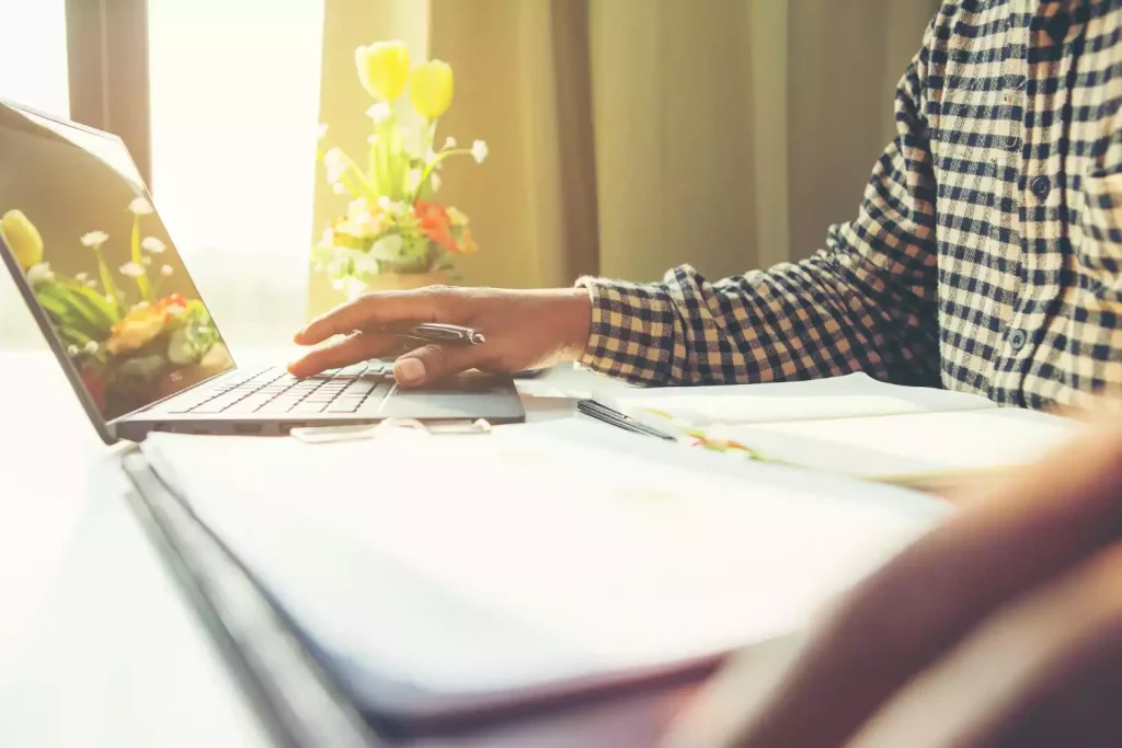 Easy8 : l’alternative européenne aux outils de gestion de projet pour les freelances en 2026